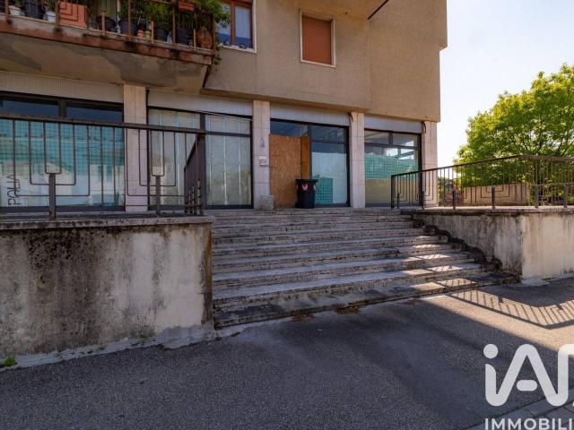 Locale Commerciale in vendita a Legnago, Veneto