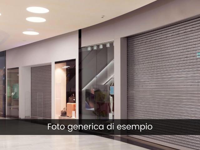 Locale Commerciale in vendita a Collinaia, Livorno