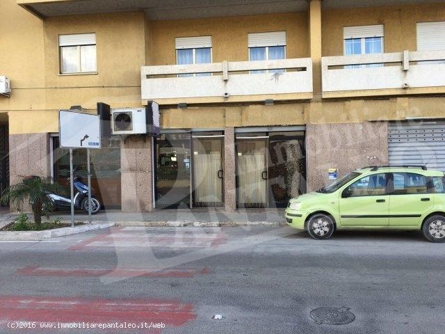 Locale Commerciale in vendita a Rione Sappusi, Marsala