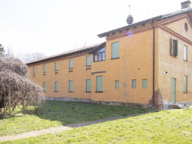Locale Commerciale in vendita a Mogliano Veneto, Veneto