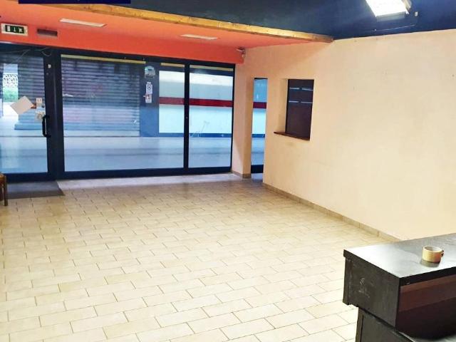Locale Commerciale in vendita a Monfalcone, Friuli-Venezia Giulia