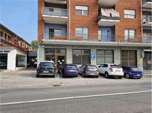 Locale Commerciale in vendita a Piemonte, Torino