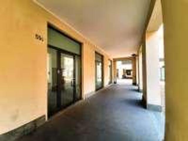 Locale Commerciale in vendita a Campoledro, Sondrio