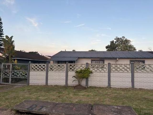 Apartment for sale in eSikhawini, uMhlathuze Local Municipality