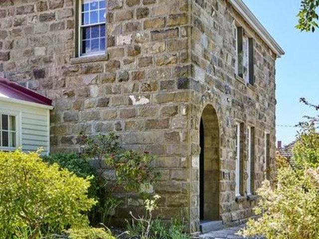 House for sale in Mount Stuart, Tasmania