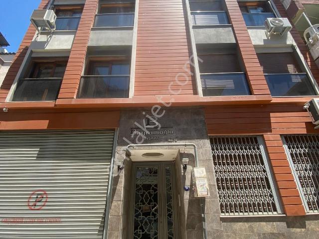 Karabağlar, İzmir içerisinde kiralık mülk