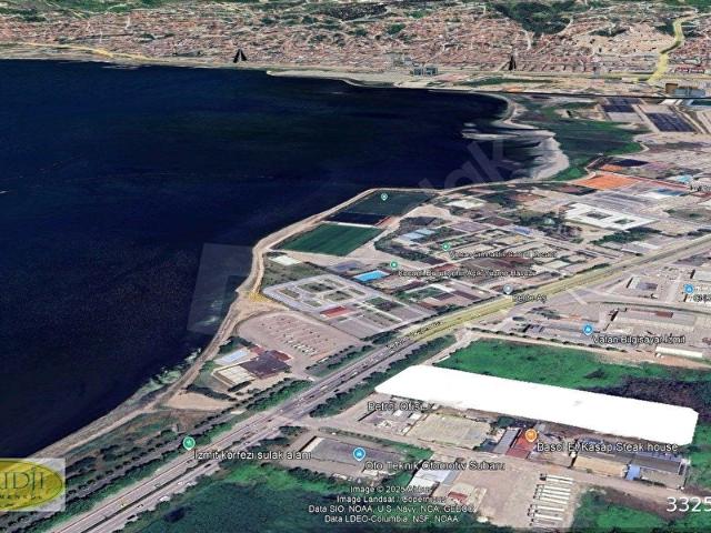 İzmit, Kocaeli içerisinde satılık Dükkan