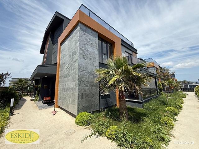 Kartepe, Kocaeli içerisinde satılık Villa