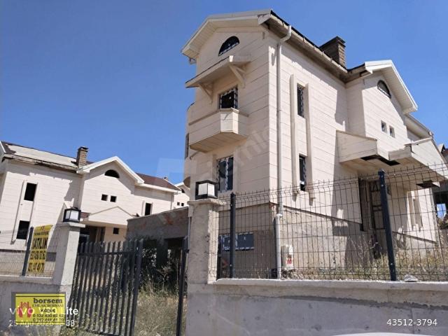 Yapracık Mahallesi, Etimesgut içerisinde satılık Villa