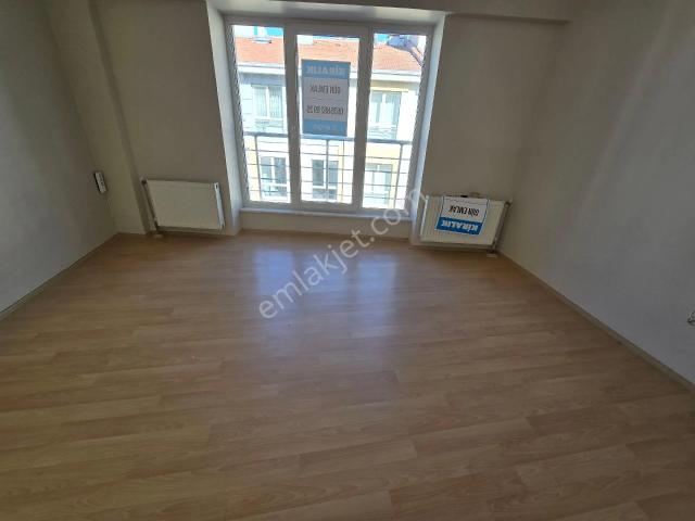 Kumlubel Mahallesi, Tepebaşı içerisinde kiralık mülk