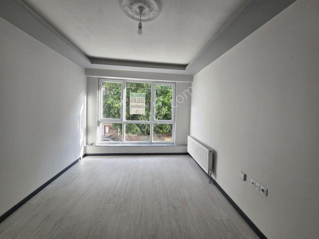 Sütlüce Mahallesi, Tepebaşı içerisinde kiralık mülk