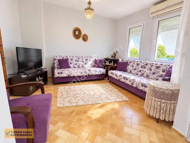Fevzipaşa Mahallesi, Foça içerisinde kiralık mülk