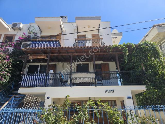 İsmetpaşa Mahallesi, Foça içerisinde kiralık Villa