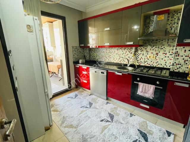 Karabağlar, İzmir içerisinde satılık mülk