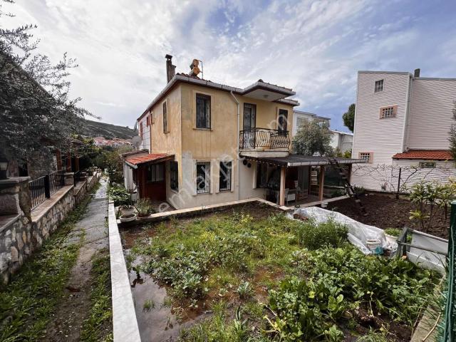 Foça, İzmir içerisinde satılık Villa