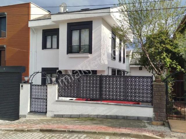 Gebze içerisinde satılık Villa