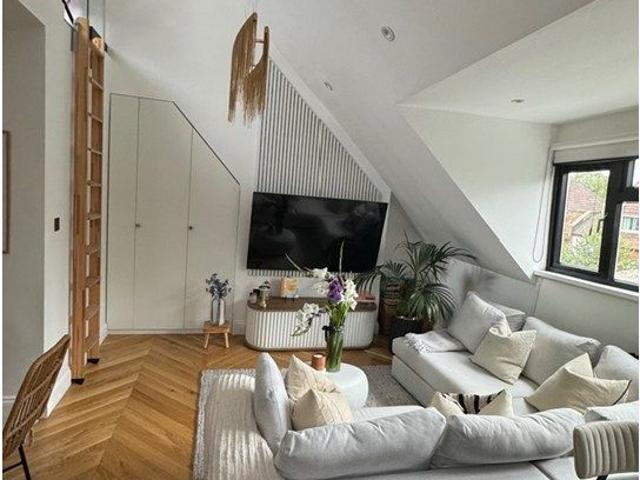 House for rent in London Borough of Ealing, Greater London