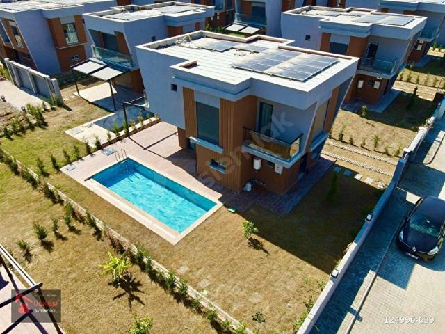 Davutlar Mahallesi, Kuşadası içerisinde satılık Villa