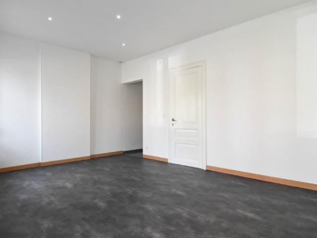 Appartement location à Ene, Wallonie