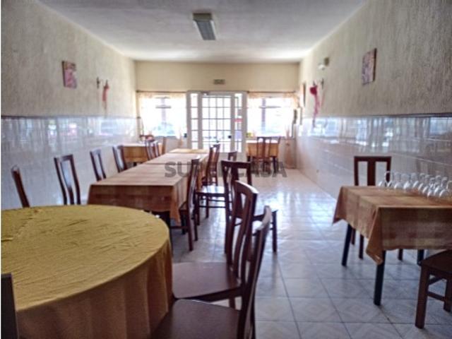 Armazém venda em Oliveira Do Bairro, Aveiro