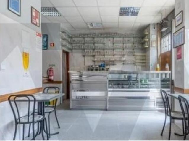 Loja venda em Benfica, Lisboa
