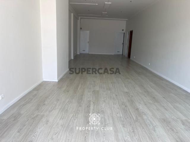 Armazém venda em Aveiro
