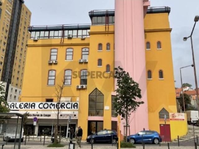 Armazém venda em Lisboa