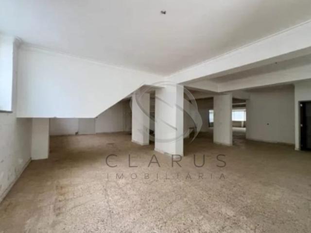 Loja venda em Fonte das Eiras, Sintra