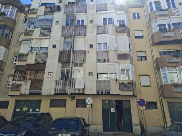 Loja venda em Damaia, Amadora