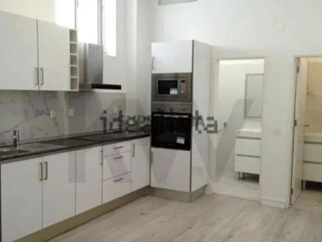 Armazém venda em Verderena, Setúbal