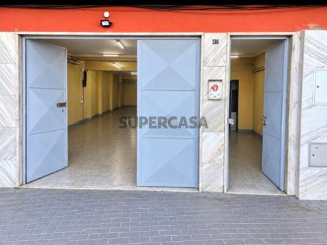 Armazém venda em Seixal, Corroios