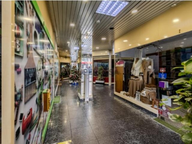 Armazém venda em Lisboa