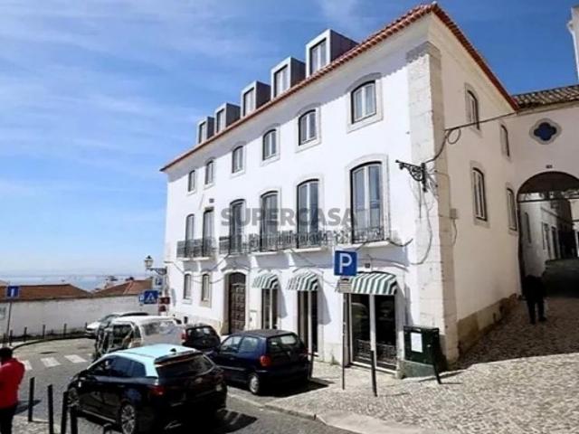 Armazém venda em Lisboa