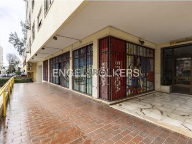 Armazém venda em Lisboa