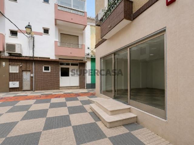 Armazém venda em Portimão, Faro
