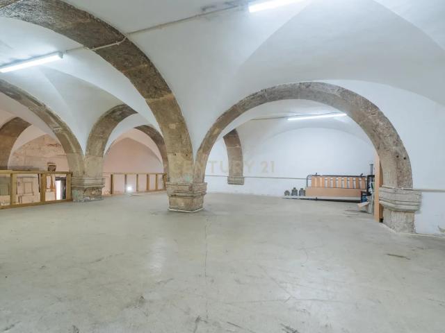 Loja alugar em Misericórdia, Lisboa
