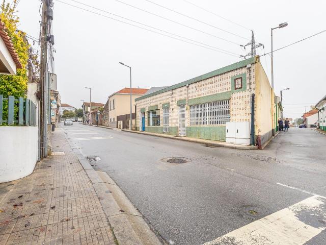 Loja venda em Picoutos, Matosinhos