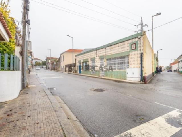 Armazém venda em Picoutos, Porto