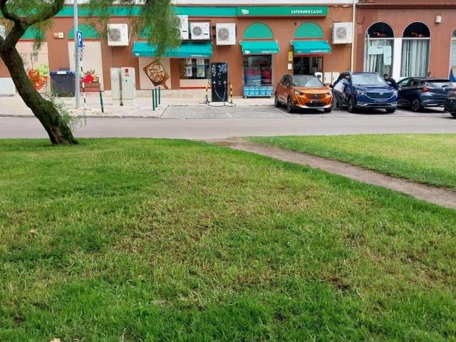 Loja venda em Seixal, Corroios