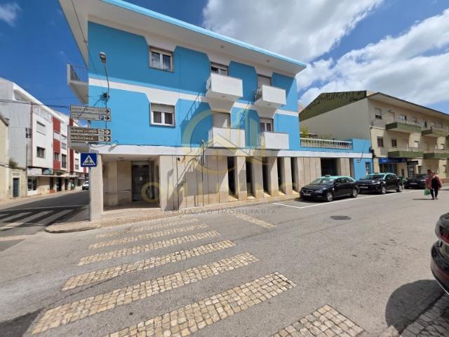 Loja venda em Cadaval, Pêro Moniz