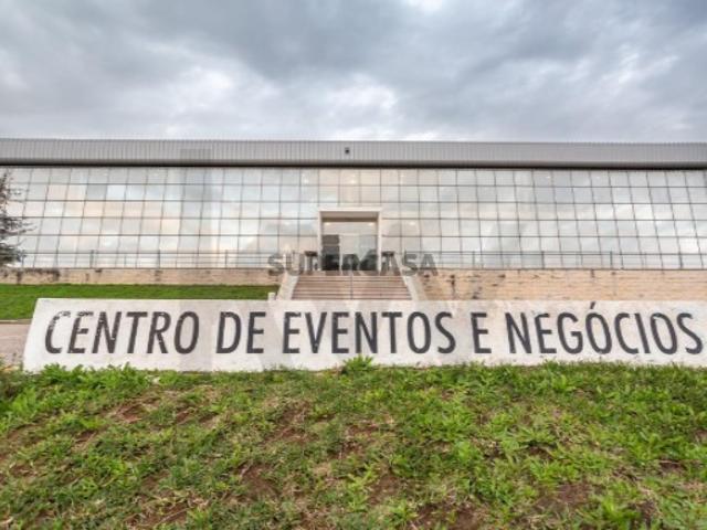 Armazém venda em Santarém