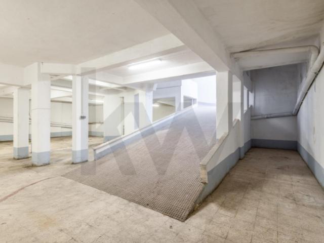 Armazém venda em Lisboa
