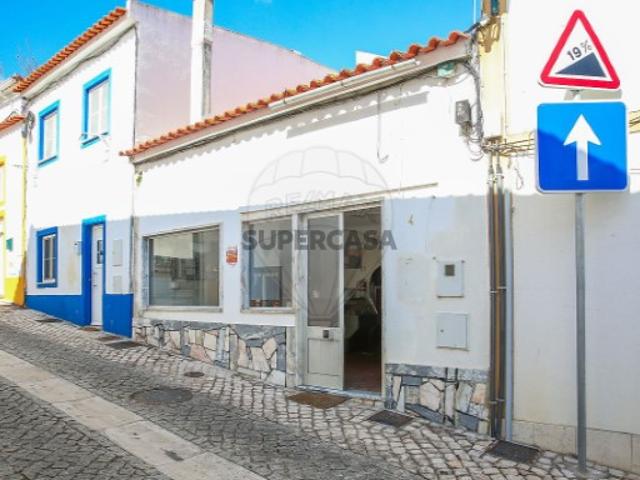 Armazém venda em Alenquer (Santo Estêvão e Triana), Alenquer