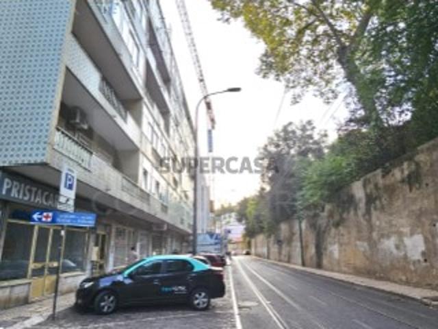 Armazém venda em Bairro Clemente Vicente, Oeiras