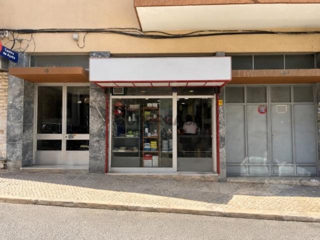 Armazém venda em Baixa de Algés, Oeiras