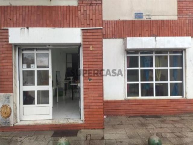 Armazém venda em Tapada das Mercês, Sintra