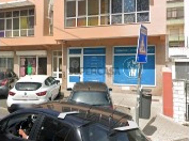 Armazém venda em Tapada das Mercês, Algueirão-Mem Martins