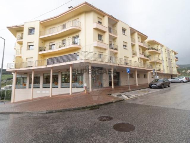 Armazém venda em Quinta da Cruz de Pau, Calhandriz