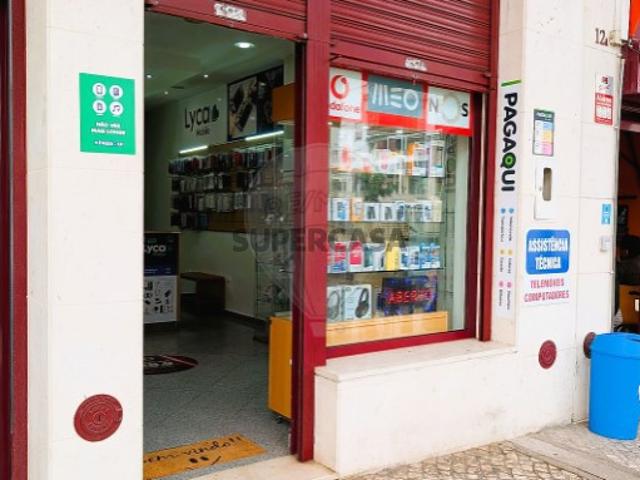 Armazém venda em Quinta do Americano, Almada