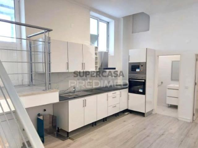 Armazém venda em Verderena, Setúbal